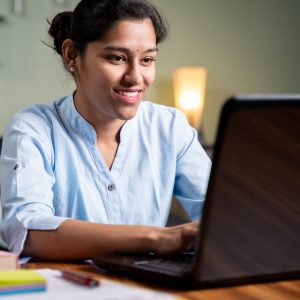 Tips to Stay Focused for Online Learning - UNITAR International University