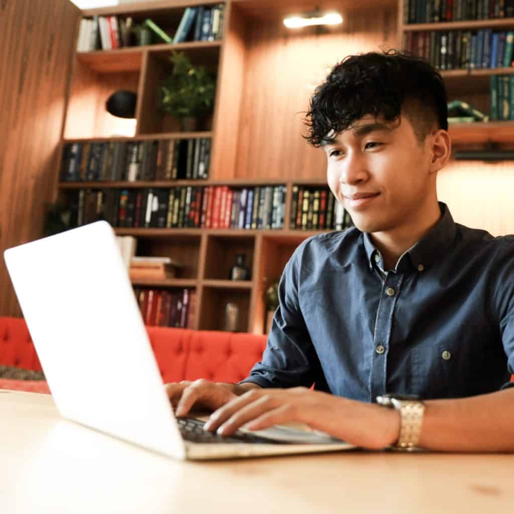 Diploma in Business Administration – Online